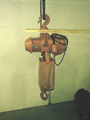 Peerless electric hoist model ES2B-504