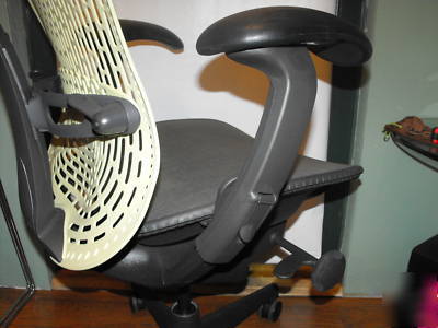 Herman miller mirra task chair MR123AAM