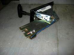 New - quadco shift control assembly p/n T3818L067
