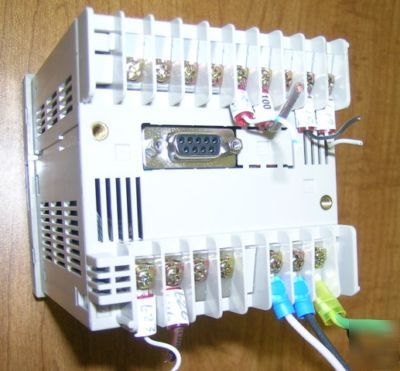 Omron E5AX-LA02 digital controller