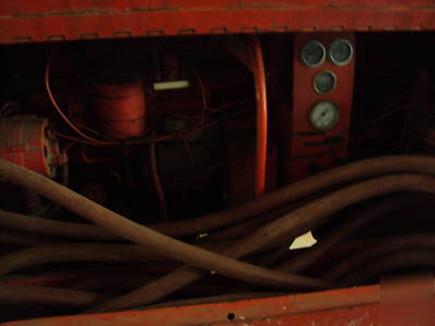 Very good joy air compressor w/ hoses drill hammer