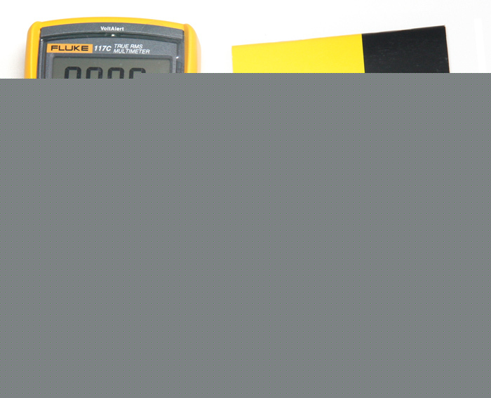 Fluke 117 hvac multimeter with voltalert