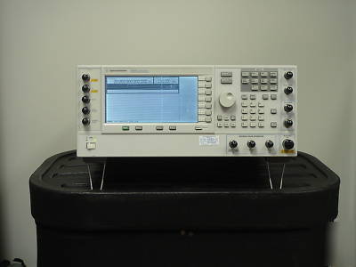 Hp/agilent E8267C psg vector signal generator 20GHZ