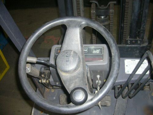Tcm 4600 lb. fork lift cushion tires 3-stage mast 