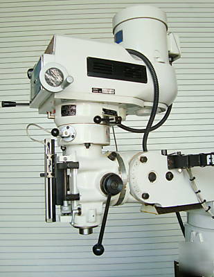 Vertical knee mill machine 3HP 9