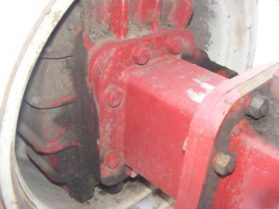 White feild boss combine final drive right hand