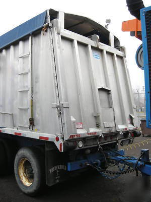 1996 western star 4964S tri-axle wood chip dump truck