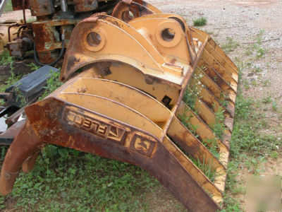 Liebherr LR641 track loader with 6-month warranty