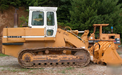 Liebherr LR641 track loader with 6-month warranty