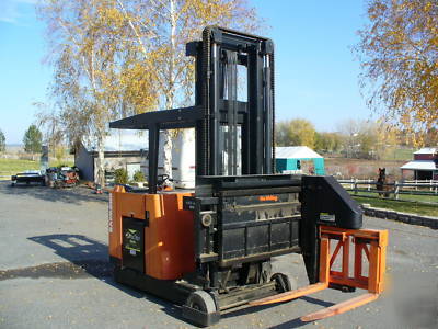 Forklift, raymond loadhog swing fork mdl 080