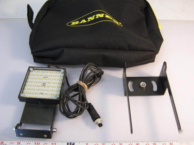 New banner presenceplus 62X62MM area light LEDWA62X62W7