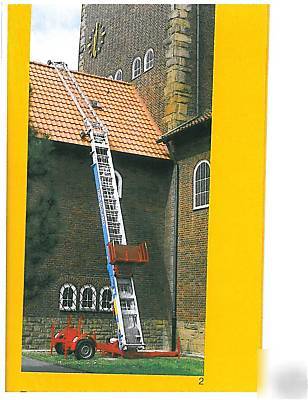 87' fully hydraulic material hoist with 660LBS capacity