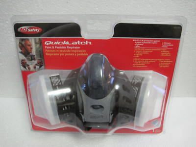 Aearo 95110 quick latch paint and pesticide respirator