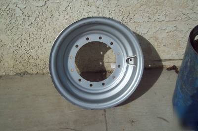 New gradall - brand wheels- jlg, gradall, skytrak, lull