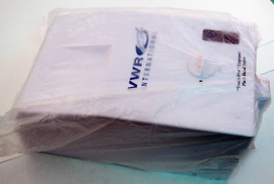 Vwr touch-free soap dispenser