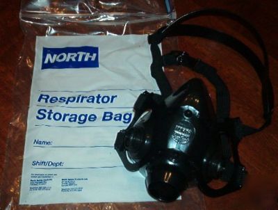 North 7700 30M cartridge respirator medium 