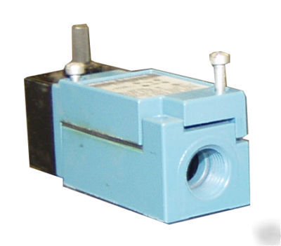 Honeywell micro switch lsaia 600 vac 10 amp