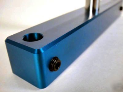 Spindle tram indicator holder: cnc or bridgeport mill