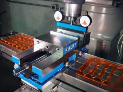 Spindle tram indicator holder: cnc or bridgeport mill