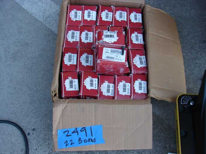 1/4-20 x 1 fl torx type f screws thead forming 100 pcs