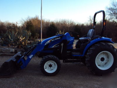 New holland TC40DA hst, R4 tires, 4X4, only 534HRS.