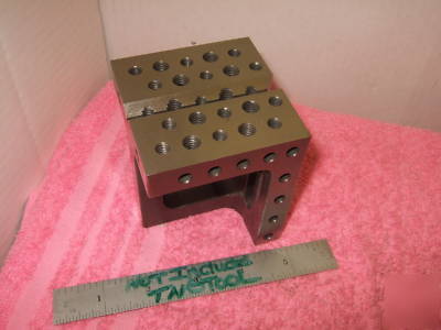 Toolmaker knee very old very accurate vees slots wow 