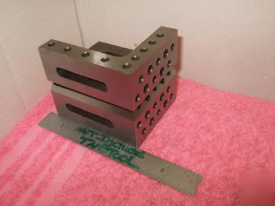Toolmaker knee very old very accurate vees slots wow 