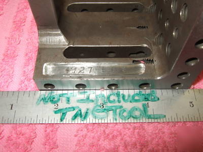 Toolmaker knee very old very accurate vees slots wow 
