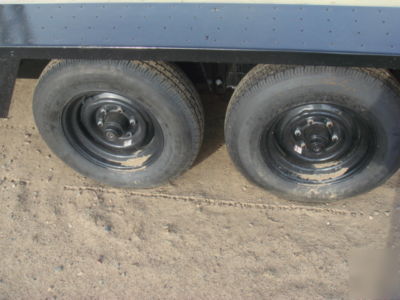 Torflex trailer axles, 1 pair complete with brakes