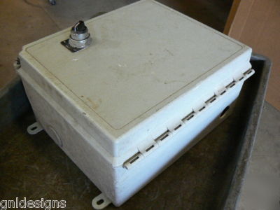 Allen bradley 509-aod size 0 start-stop motor starter 