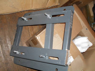 Dayton adjustable steel motor mounting base 2M513 256B2