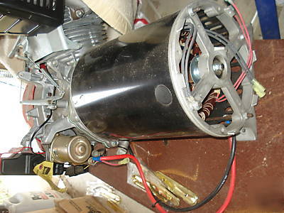 Honda 13.0 gx 390 / electric start. complete. 