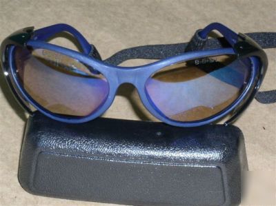 Willson prevail safety glasses indoor/outdoor lens 7 pr