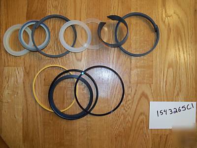 G105512 case 680C dipper cyl seal kit 580B loader lift
