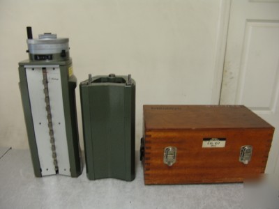 Mitutoyo 12 inch height master with riser works great
