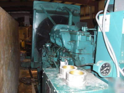 175 kw cummins/onan diesel generator set 