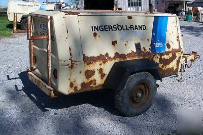 Ingersoll rand air compressor 185CFM john deere diesel