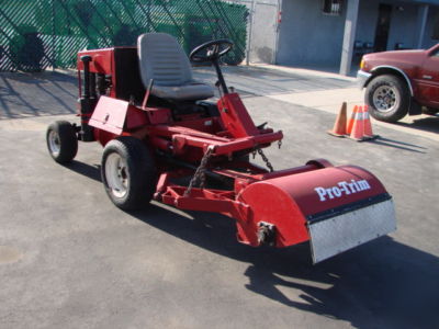 1996 toro protrim ride on lawnmower, marker trimmer