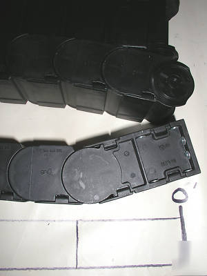 Igus wire track flex carrier e chain robot lot