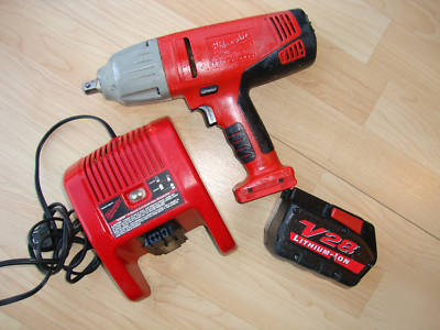 Milwaukee 0779-20 28V cordless 1/2