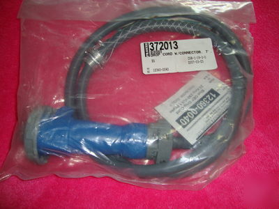 New hubbell 320C6W 20AMP 250VAC watertight pin & sleeve 