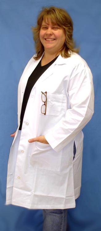 New white lab coat-size 38 w pockets dacron cotton 