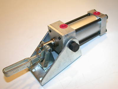 New 2 carr lane pneumatic clamps cl-500-ptcb