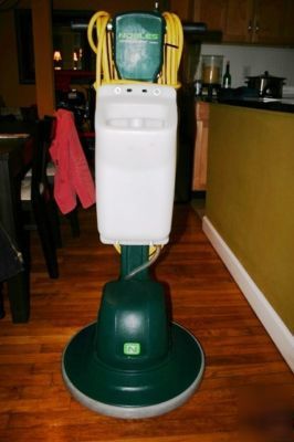 Nobles speedshine 2000 ds 20â€ floor scrubber machine