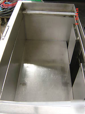 Delfield commercial refrigerator\beverage dispenser
