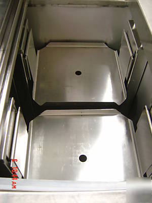 Delfield commercial refrigerator\beverage dispenser