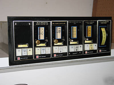 Leeds & northrup centry six slot shelf unit