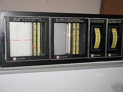 Leeds & northrup centry six slot shelf unit