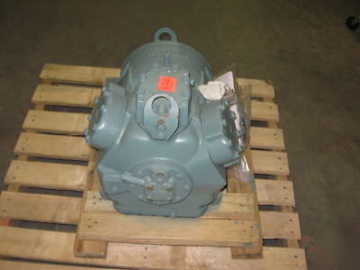 Carlyle semi-hermetic refrigeration compressor 24 cfm 