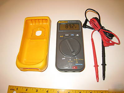 Fluke 16 digital multimeter nice & clean shipping 1 day